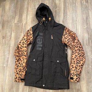 Neff Womens Animal Print Winter Jacket Size X-Small Nylon Poly Skiing Snowboard